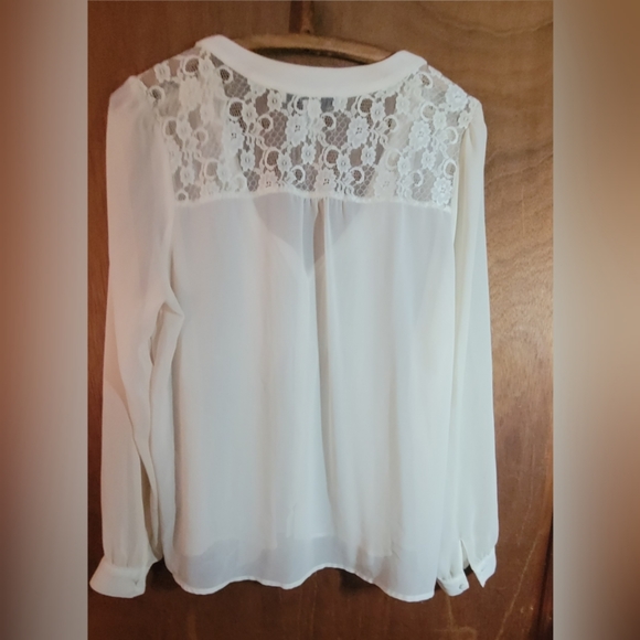 Sheer top - Picture 3 of 3